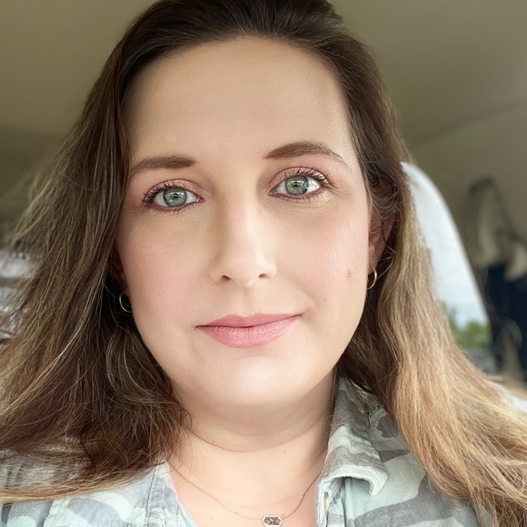 Meet your Posher, Kaycee - Picture 4 of 5